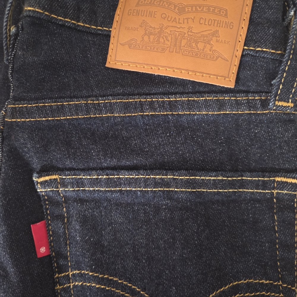 Levi's Women's High Rise Dark Blue Jeans